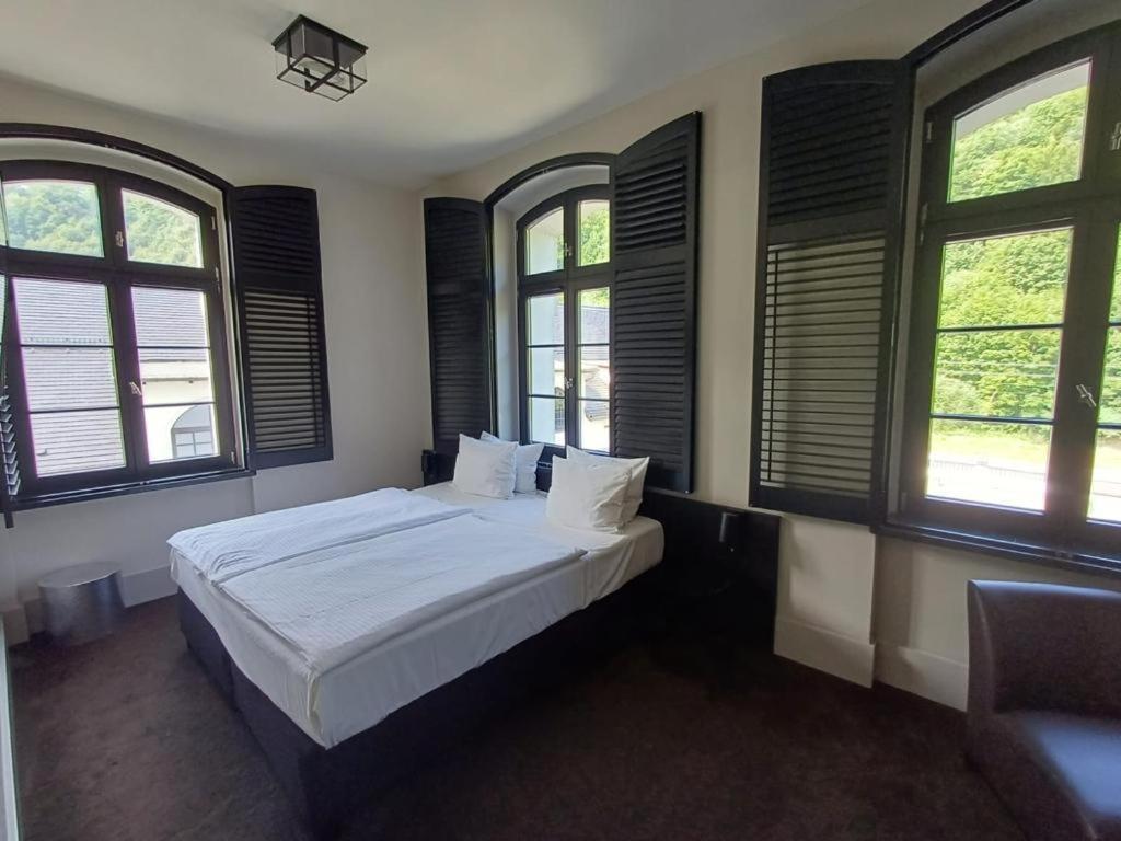 Hotel Palac Jugowice Walbrzych Bagian luar foto