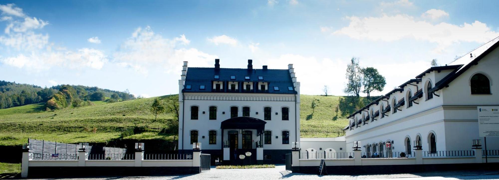 Hotel Palac Jugowice Walbrzych Bagian luar foto