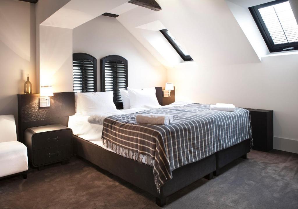 Hotel Palac Jugowice Walbrzych Ruang foto